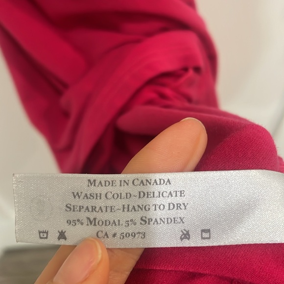 Pink midi Skyler dress, Canadian made size xs - Picture 4 of 4